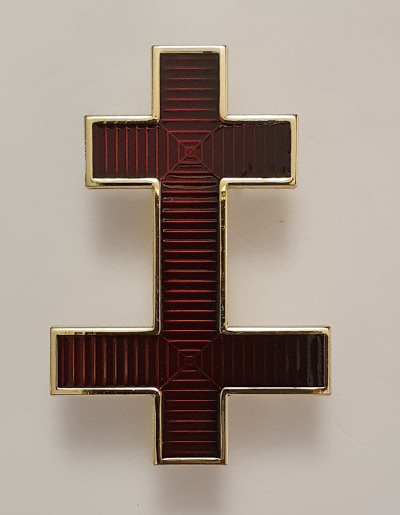 Knights Templar Preceptors Cap Badge - Enamel / Gilt (Scottish) - Click Image to Close